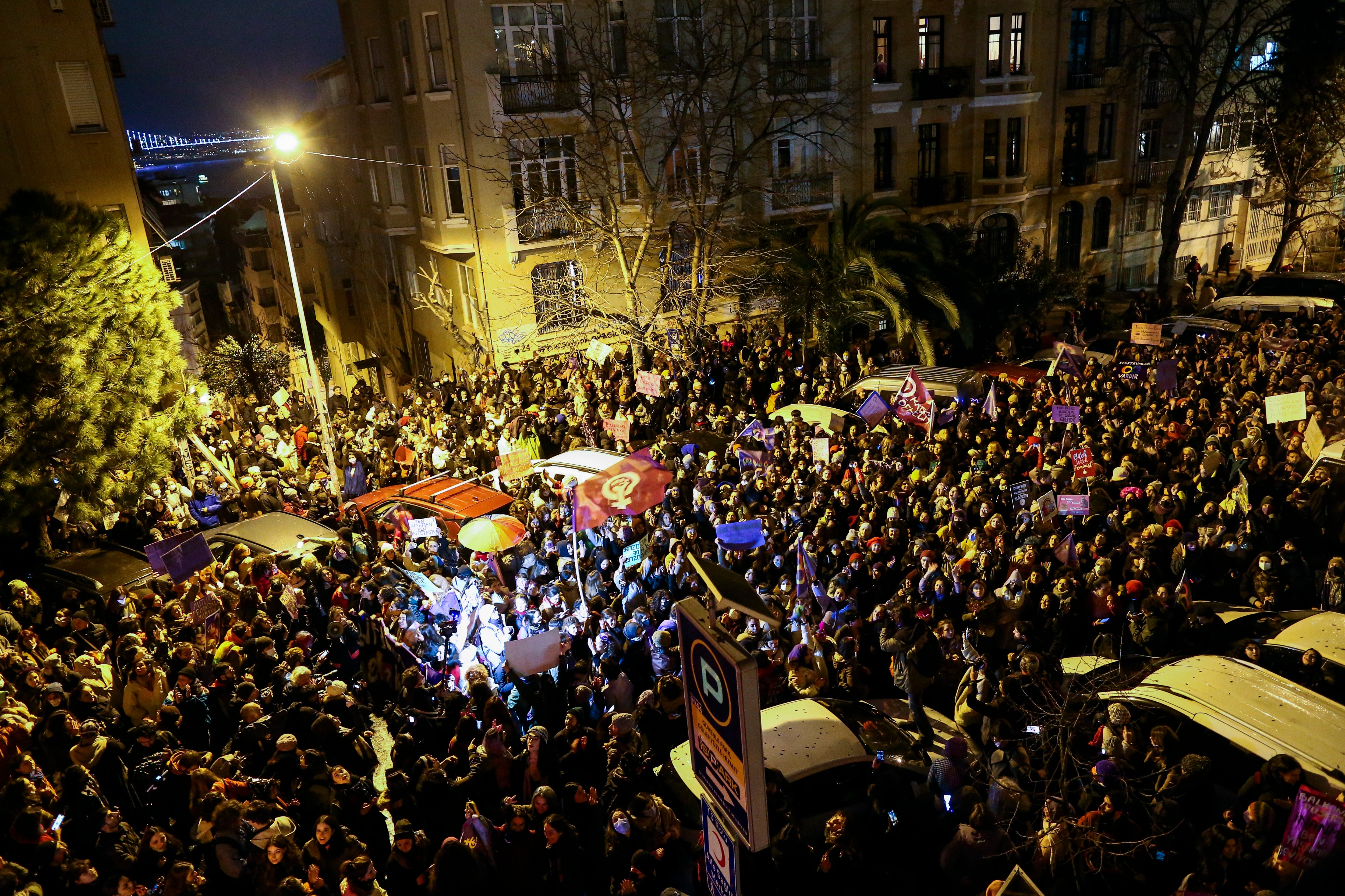 We Stop Femicide, a prominent Turkish organisation, says they received a letter calling for the group to disband for security reasons