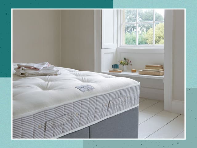 <p>Airflow keeps you cool on warmer nights and cozy when when temperatures drop  </p>