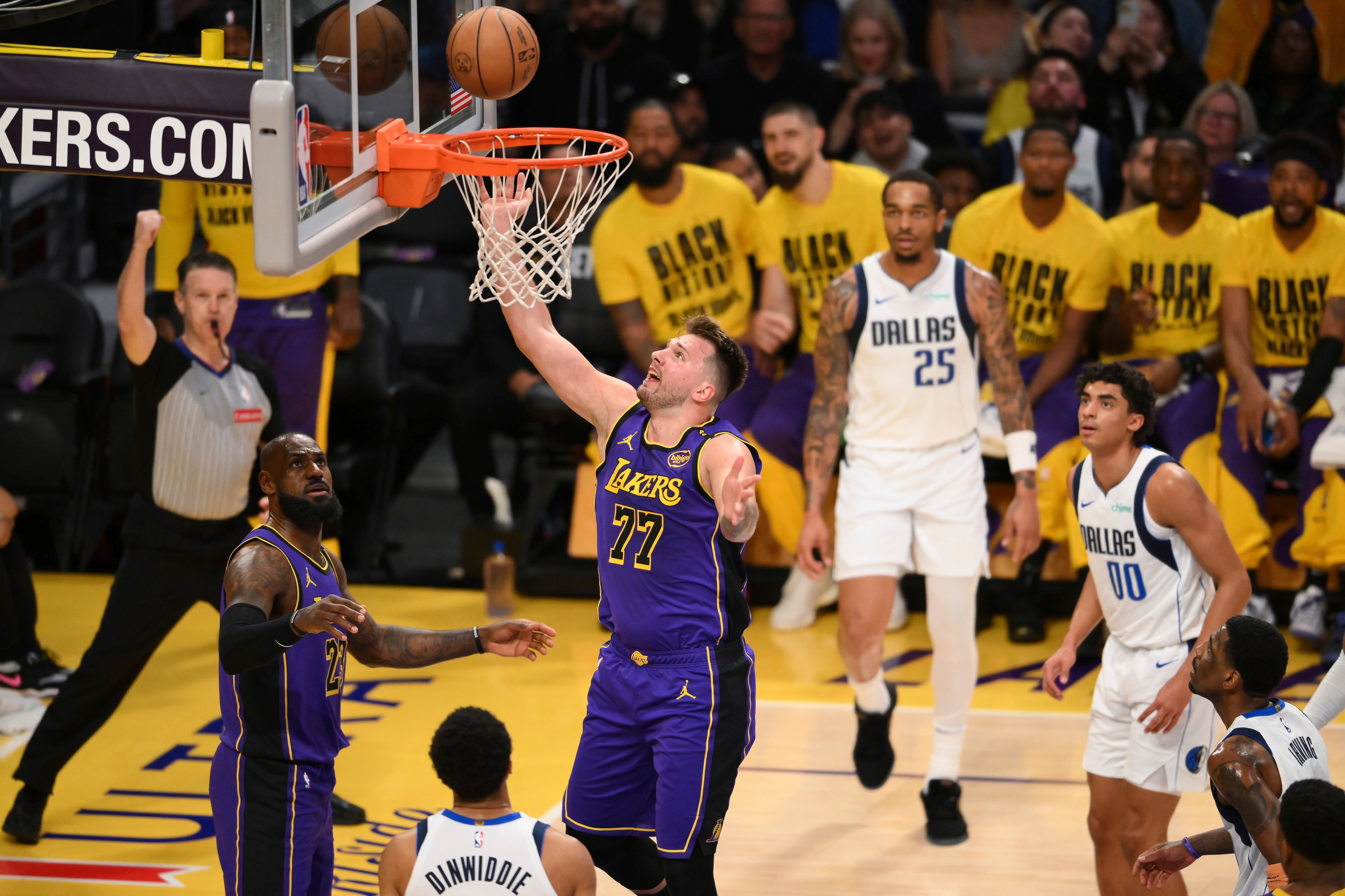 Luka Doncic produced an outstanding performance against the Dallas Mavericks