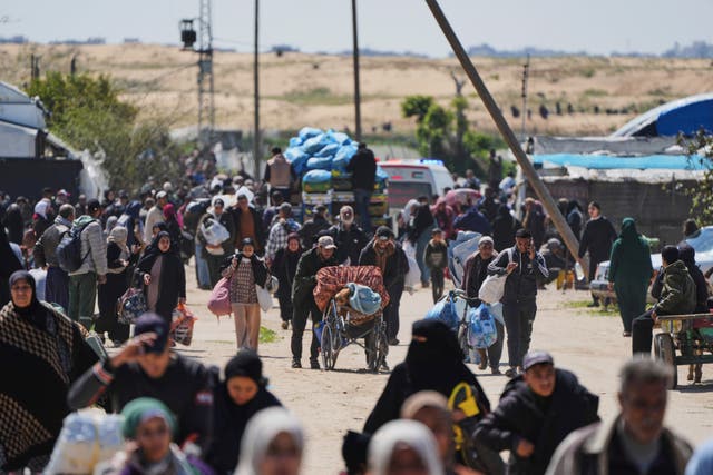 <p>Displaced Palestinians who fled from Rafah amid ongoing Israeli military operations there arrived in Khan Younis on Sunday</p>