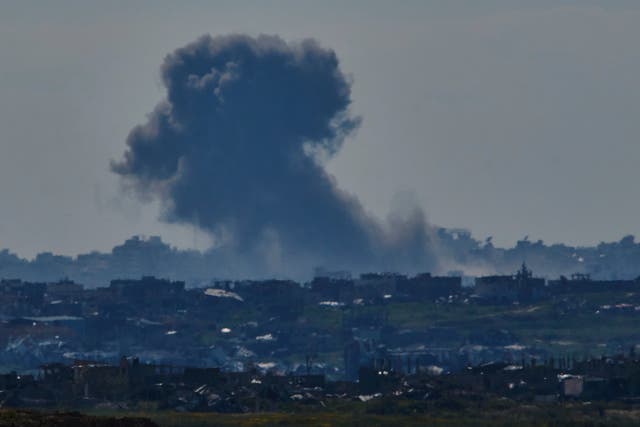 <p>Smoke billows from the Gaza Strip following more deadly airstrikes</p>