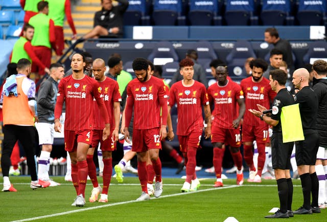 <p>Liverpool were given a guard of honour in 2020 after winning the Premier League</p>