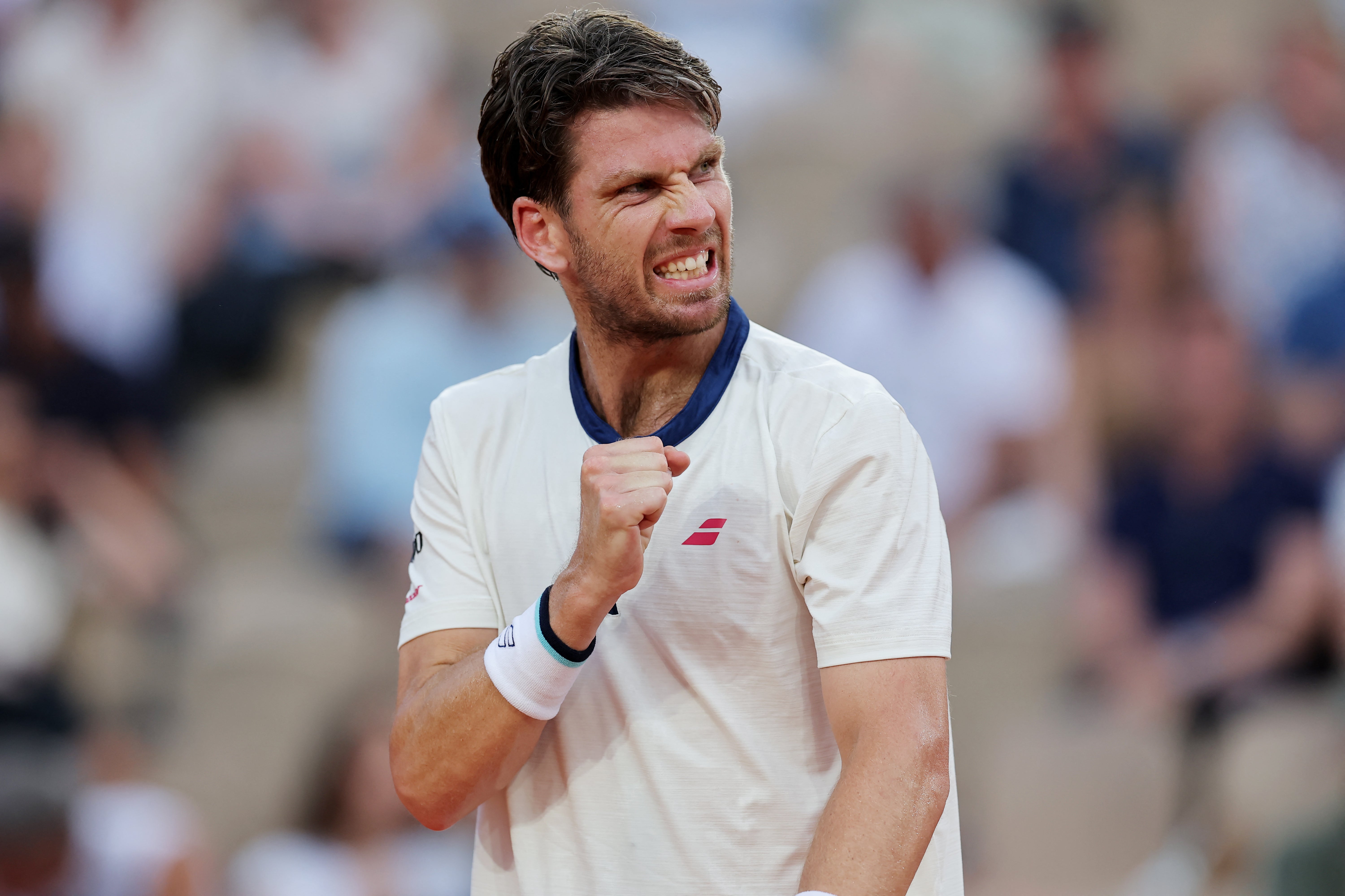 Cameron Norrie defeats Jacob Fearnley in the French Open third round